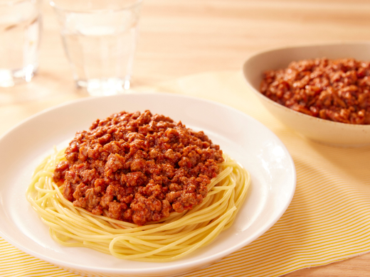 大容量パックのひき肉で♪包丁いらずで10分！ミートソース