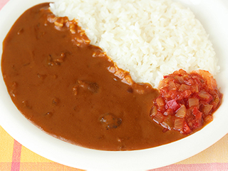 カレーにサルサ