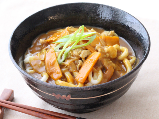 野菜だし香るカレーうどん