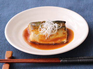 野菜だし香る鯖の味噌煮