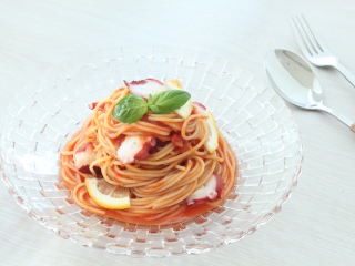 広島県産たことレモンの冷製トマトパスタ（基本のトマトソース使用）