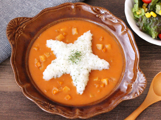 ごはんにかけるスープ 海老と完熟トマトのビスク 星型ライス