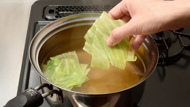 汁物には、解凍せずそのまま使う 汁物には、解凍せずそのまま使う