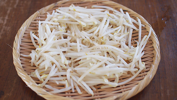 もやしはレンジ加熱した後、熱を取る