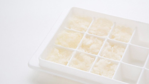 製氷皿に入れておく方法もある