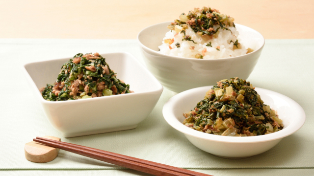 捨てるのはもったいない！ご飯が進む、かぶの葉のふりかけレシピ