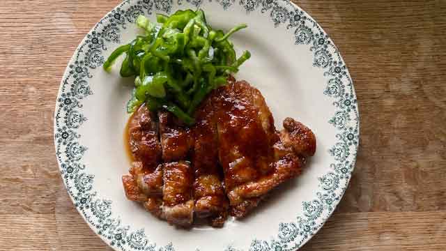 照り焼きチキンレシピ！プロの黄金比タレと、やわらか食感のコツ