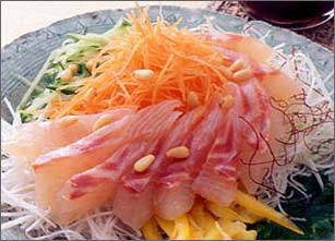  韓国風鯛の刺身サラダ